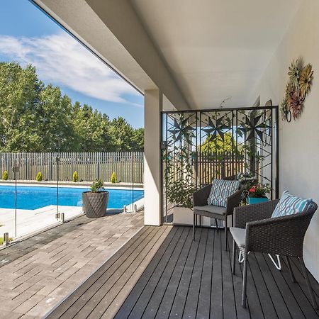 The Wellington Bed And Breakfast Лонґфорд Екстер'єр фото
